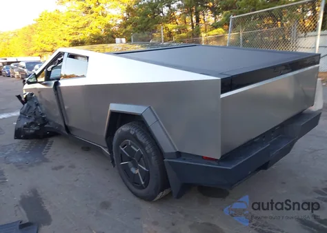 2024 Tesla Cybertruck z USA, uszkodzony, nr VIN 7G2CEHED5RA051673